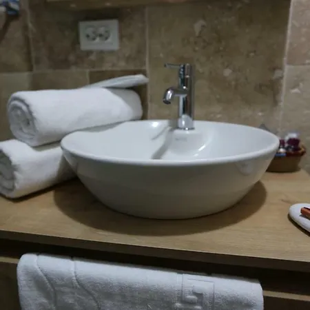 Hotel Petrada Imbros *